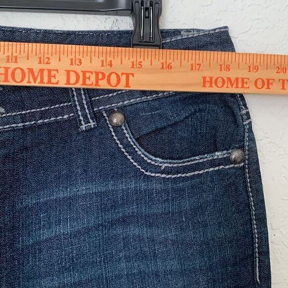 Code Bleu Annette Bootcut Jeans Dark Blue Embellished Embroidered Size 16W - Picture 7 of 12